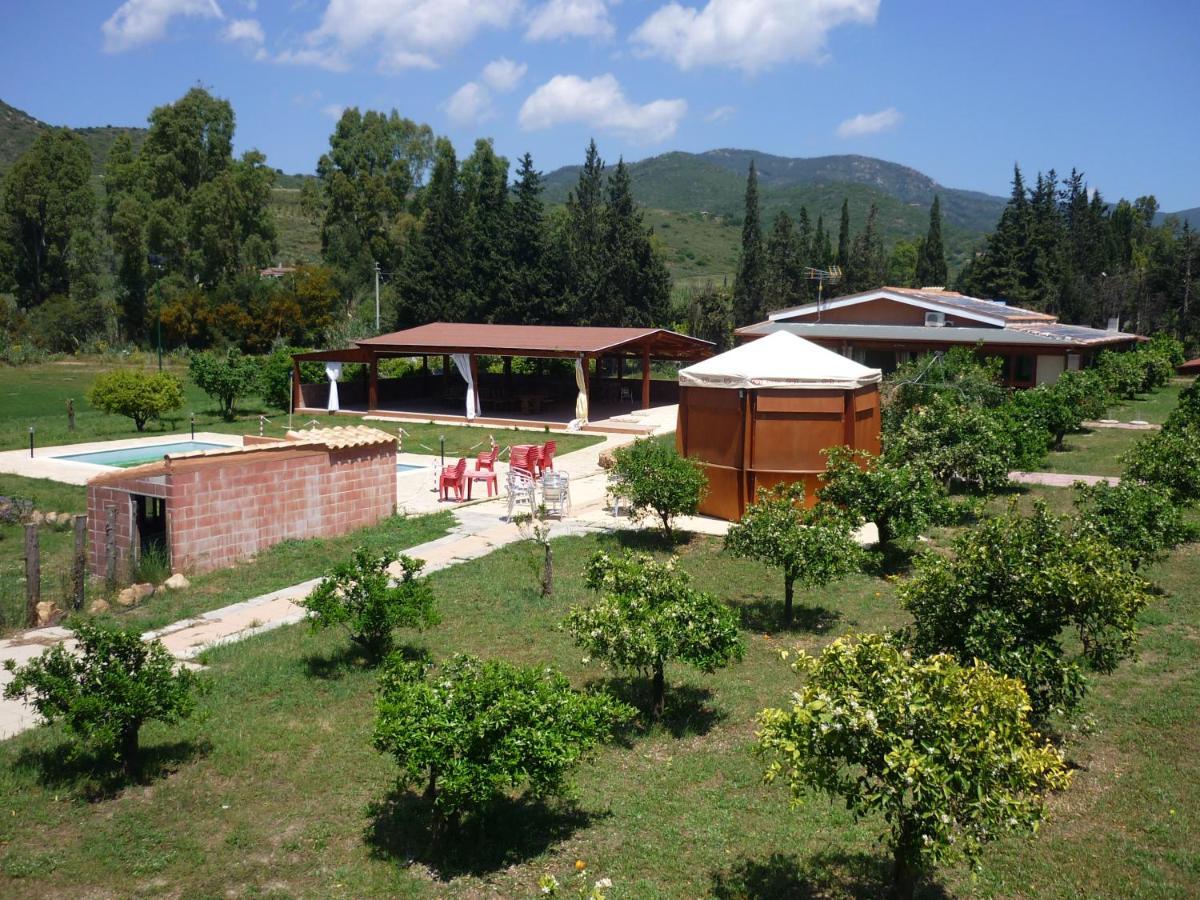 Bed and Breakfast Il Frutteto Торре-делле-Стелле Экстерьер фото